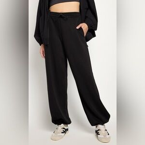 Interval Play Maker Pant Black Medium NWT